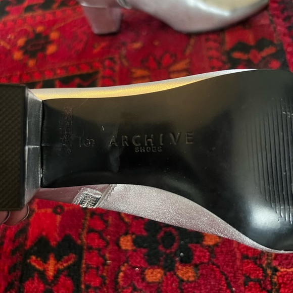 Archive Silver Star Bootie - Picture 2 of 4